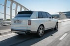 Rolls Royce Cullinan (Blanco), 2019 para alquiler en Dubai 1