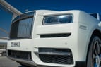 إيجار Rolls Royce Cullinan (أبيض), 2019 في دبي 2