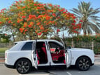 Rolls Royce Cullinan (Blanco), 2020 para alquiler en Dubai 0