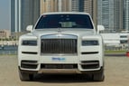 在迪拜 租 Rolls Royce Cullinan (白色), 2020 2