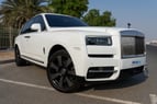 Rolls Royce Cullinan (Blanco), 2020 para alquiler en Dubai 6