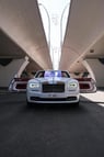 Rolls Royce Dawn Black Badge (Blanco), 2019 para alquiler en Dubai 1
