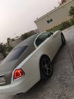 Rolls Royce Wraith (Белый), 2016 для аренды в Дубай 1