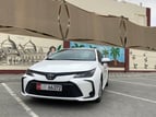 在迪拜 租 Toyota Corolla (白色), 2020 1