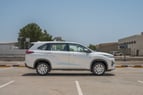 Toyota Innova (White), 2024 for rent in Abu-Dhabi