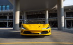 Ferrari F8 Tributo Spyder (Amarillo), 2022 para alquiler en Dubai 0