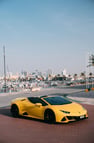 在迪拜 租 Lamborghini Evo Spyder (黄色), 2022 0