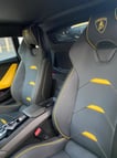 Lamborghini Evo (Giallo), 2019 in affitto a Dubai 2