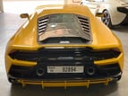 Lamborghini Evo (Amarillo), 2020 para alquiler en Dubai 0