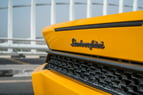 Lamborghini Huracan Coupe (Желтый), 2019 для аренды в Дубай 3