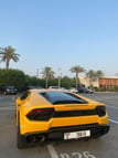 在迪拜 租 Lamborghini Huracan (黄色), 2019 1