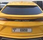 Lamborghini Urus (Giallo), 2020 in affitto a Dubai 1