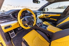 Lamborghini Urus (Giallo), 2021 in affitto a Dubai 3