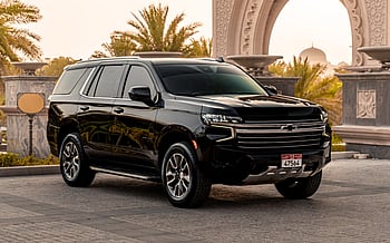 Chevrolet Tahoe (Negro), 2023 para alquiler en Abu-Dhabi