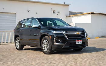 Chevrolet traverse (Noir), 2024 à louer à Dubai