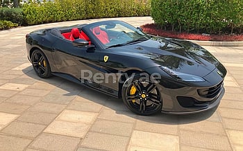 Ferrari Portofino Rosso (Черный), 2020 для аренды в Дубай