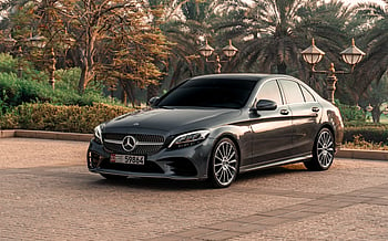 إيجار Mercedes C200 (أسود), 2022 في أبو ظبي