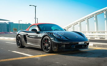 Porsche Boxster GTS (Черный), 2019 для аренды в Дубай