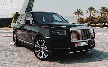 Rolls Royce Cullinan (Черный), 2023 для аренды в Абу-Даби