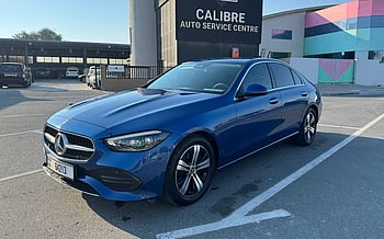 إيجار Mercedes C200 (أزرق), 2022 في دبي