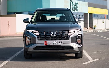 Hyundai Creta (Gris), 2024 para alquiler en Dubai