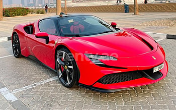 Ferrari SF90 (Красный), 2021 для аренды в Дубай