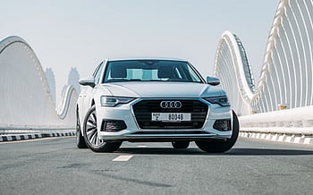 Audi A6 (Белый), 2021 для аренды в Дубай