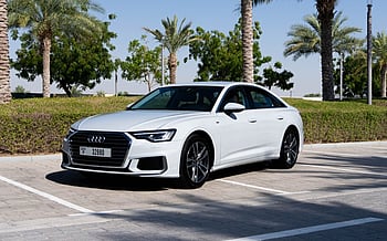Audi A6 (Weiß), 2024  zur Miete in Sharjah