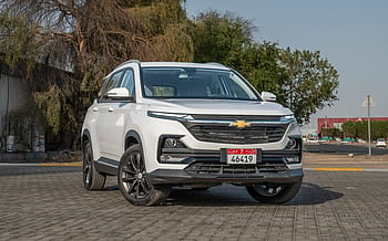 Chevrolet Captiva (Blanco), 2024 para alquiler en Sharjah