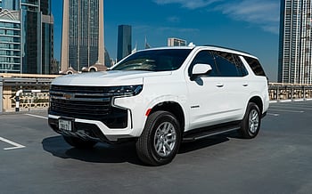Chevrolet Tahoe (Bianca), 2021 in affitto a Dubai