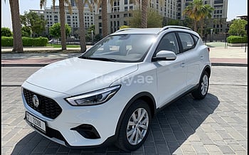 MG ZS (Blanco), 2022 para alquiler en Dubai