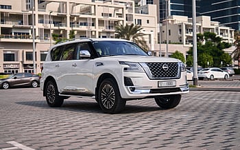 Nissan Patrol V6 (Blanc), 2024 à louer à Ras Al Khaimah