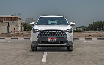 إيجار Toyota Corolla Cross (أبيض), 2024 في الشارقة