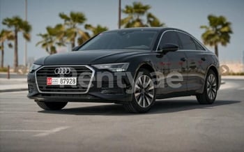 أسود Audi A6, 2022 للإيجار في دبي
