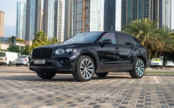 Black Bentley Bentayga, 2022 for rent in Dubai