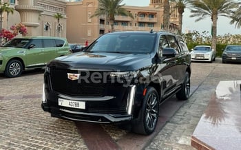 Nero Cadillac Escalade Platinum S, 2021 noleggio a Dubai