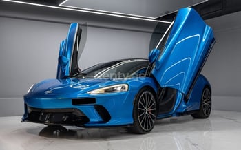 Azul Mclaren GT, 2022 para alquiler en Dubai