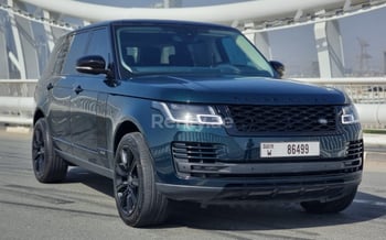 Verde Range Rover Vogue L, 2020 para alquiler en Dubái