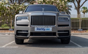 Grey Rolls Royce Cullinan, 2021 for rent in Dubai