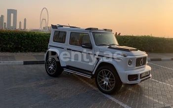 Weiß Suzuki Jimny Brabus, 2021 für Miete in Dubai