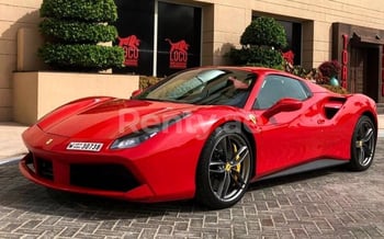 红色 Ferrari 488 Spider, 2018 迪拜汽车租凭