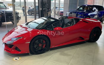 rojo Lamborghini Evo Spyder, 2021 en alquiler en Dubai