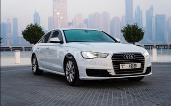 Белый Audi A6, 2016 для аренды в Дубай