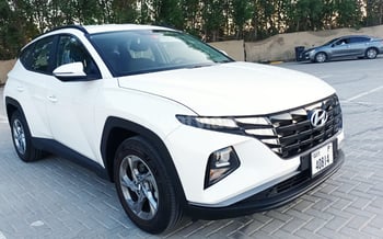 Blanco Hyundai Tucson, 2022 en alquiler en Dubai