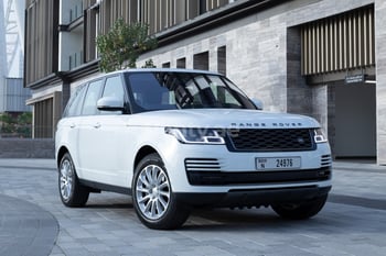 White Range Rover Vogue, 2019 for rent in Dubai