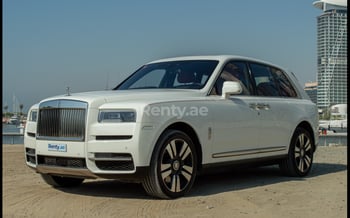 White Rolls Royce Cullinan, 2020 for rent in Dubai
