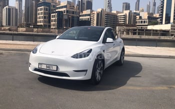 White Tesla Model Y Long Range, 2022 for rent in Dubai