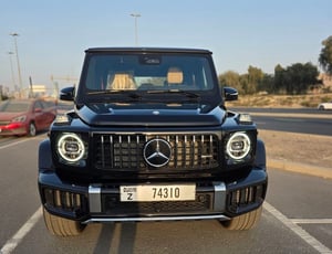Alquile Mercedes G63 AMG (Negro), 2025 en Ras Al Khaimah