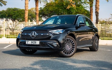 梅赛德斯 GLC 200 SUV (黑色), 2024 - 阿布扎比 的月租