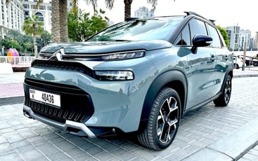 Alquile Citroen C3 (Verde), 2023 en Sharjah